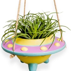 Hanging Plant Pot - Friendly Alien Room Decor for Home and Garden - Perfect Hanging Planter for Plant Lovers and Gardeners - Unique Home Decor Gift Idea